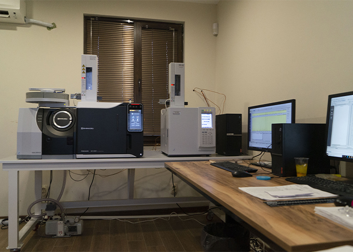 Laboratory equipment